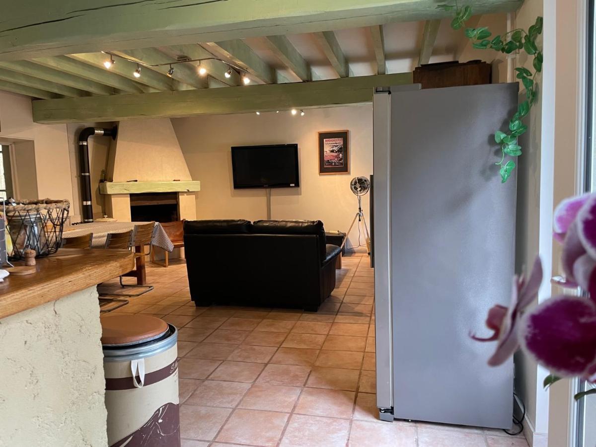 Ferme Gite Equestre En Charente Confolens Exteriér fotografie